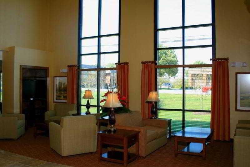 Comfort Suites East Lincoln - Mall Area Buitenkant foto