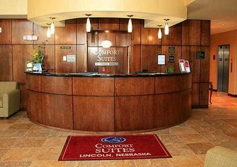 Comfort Suites East Lincoln - Mall Area Buitenkant foto